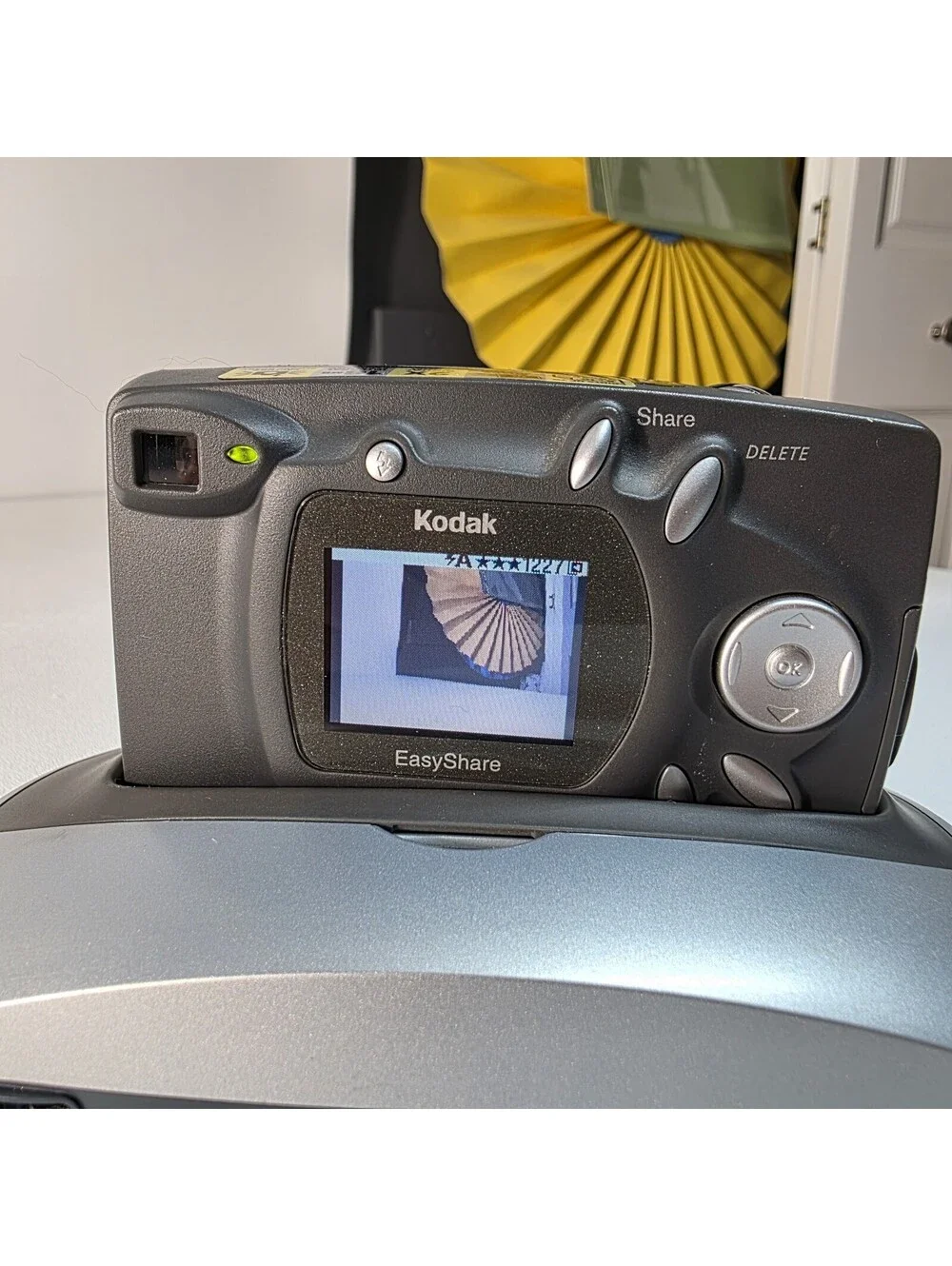 Kodak EasyShare CX4200 Digicam Starter Kit w/ Memory Card, Manuals, Dock